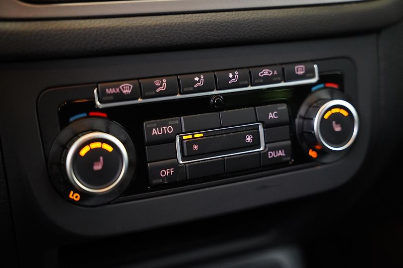 Volkswagen Tiguan - fotka 18 z 23