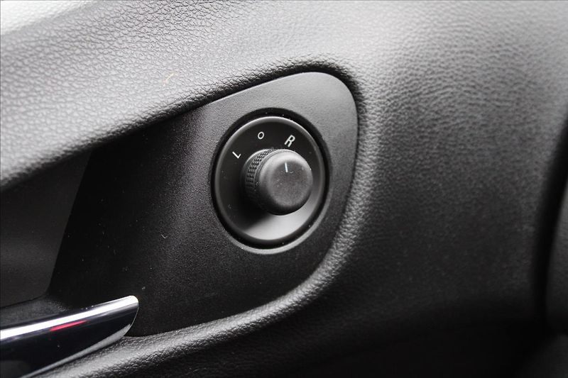 Opel Meriva 1,4 i  ČR,1.MAJITEL,COSMO - fotka 19 z 31