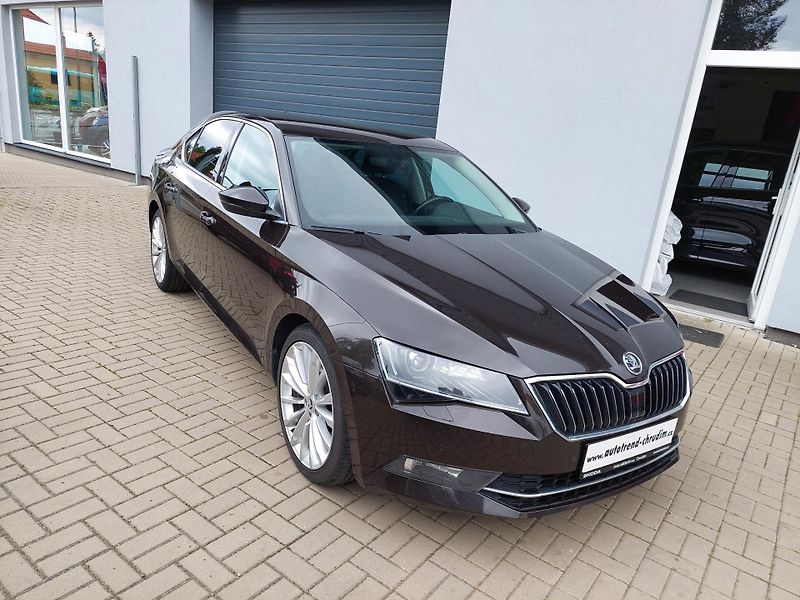 Škoda Superb (2016) III. 2.0TDi Style - fotka 3 z 37