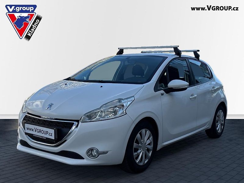 Peugeot 208 (2013) 1.6 e-HDI  - fotka 2 z 14