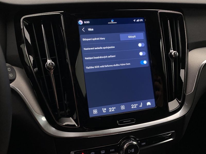 Volvo V60 (2026) B4 AUT DARK PLUS - fotka 51 z 61
