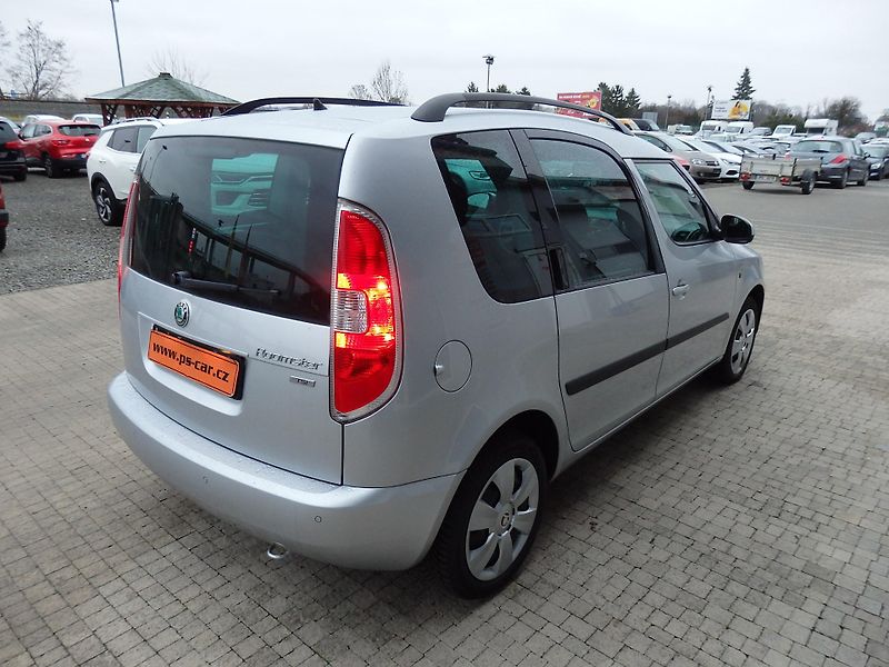 Škoda Roomster 1.2 TSI 63 kW ZÁLOHOVÁNO - fotka 5 z 15