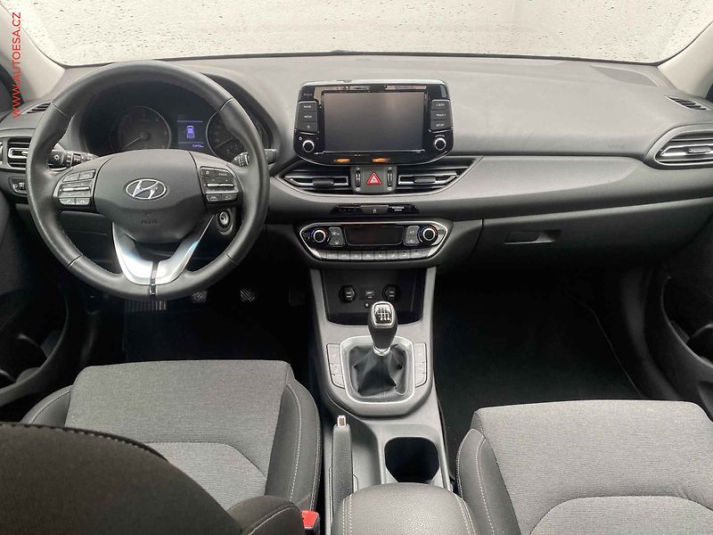 Hyundai i30 (2020) 1.6CRDi, 1.maj,ČR, Smart - fotka 8 z 17