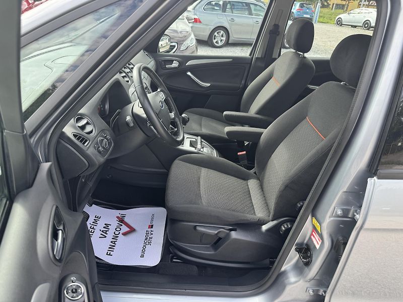 Ford Galaxy 2.0-16V(107KW)7SEDAČEK - fotka 17 z 45