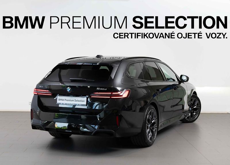 BMW Řada 5 540d xDrive Touring - fotka 5 z 20