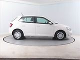 Škoda Fabia (2015) Ambition 1.2 TSI, Tempomat - náhled 6