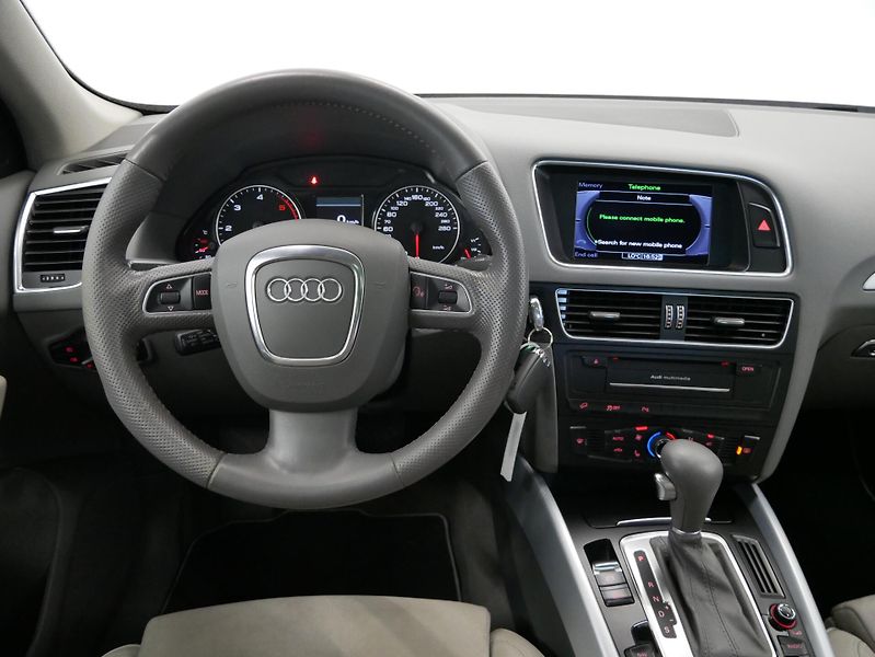 Audi Q5 - fotka 17 z 25