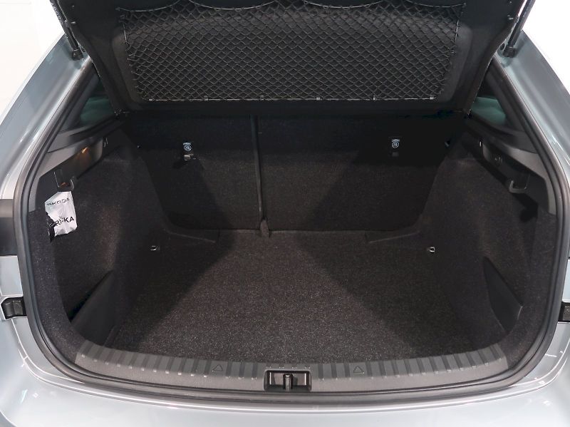 Škoda Scala (2026) MONTE CARLO 1.0TSI 85KW DSG PA - fotka 39 z 40