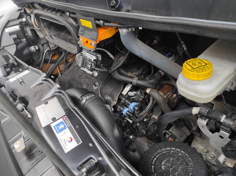 Peugeot Boxer 2,2BHDi L2,Sklápěč,Tažné,ČR - fotka 22 z 33