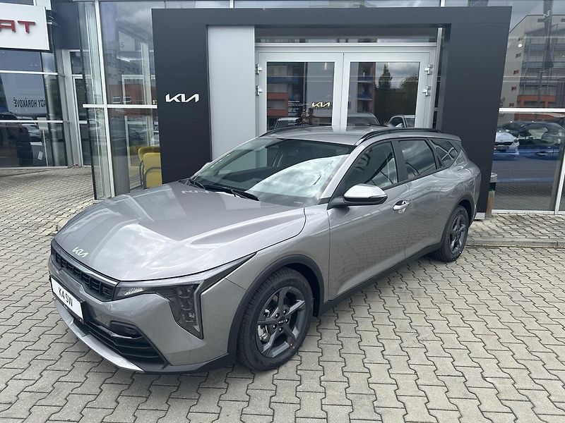 Kia K4 Sportswagon (2026) 1,6 T-GDi 7DCT 110 kW EXCLUSIV - fotka 2 z 6