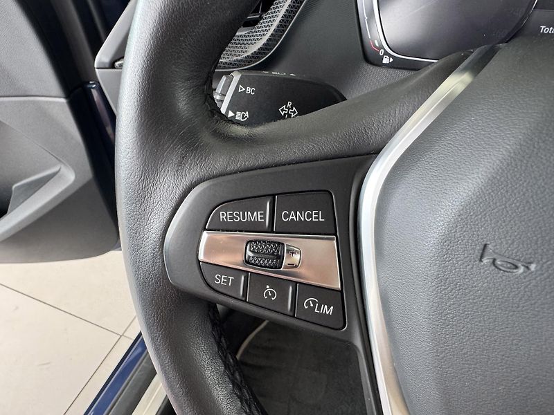 BMW Řada 1 118i AUT*SportLine*FullLED*DPH - fotka 25 z 33