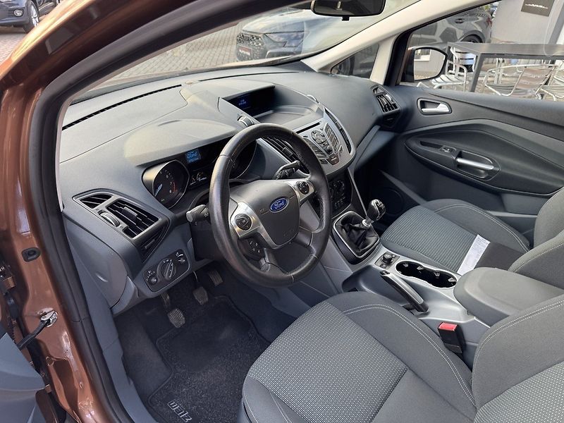 Ford C-MAX (2013) 1.0i EB Klima Winter Paket - fotka 22 z 44
