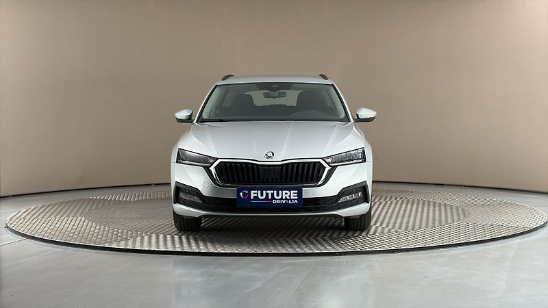 Škoda Octavia 1.0 TSI Ambition Combi - fotka 3 z 24