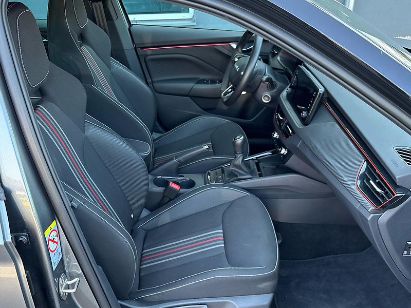 Škoda Kamiq Monte Carlo - fotka 9 z 30