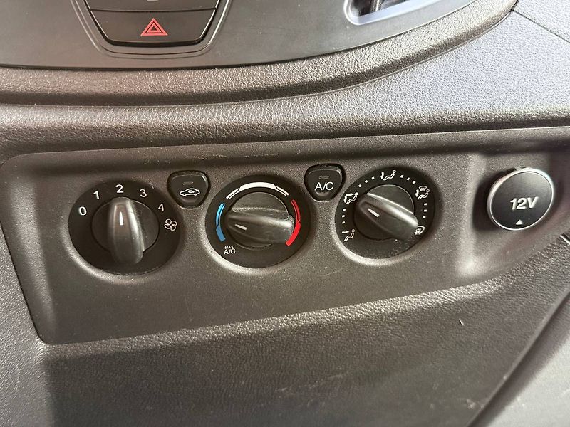 Ford Transit (2014) 2.2 TDCi 92 kW Trend - fotka 13 z 24