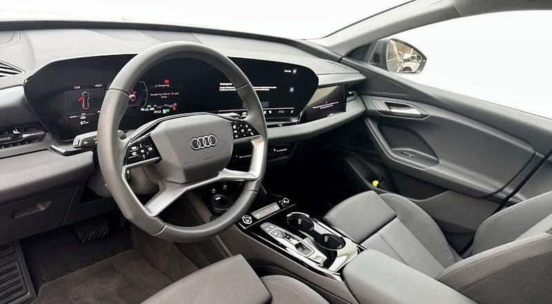 Audi Q6 e-tron Performance 360kam Tažné  - fotka 7 z 22
