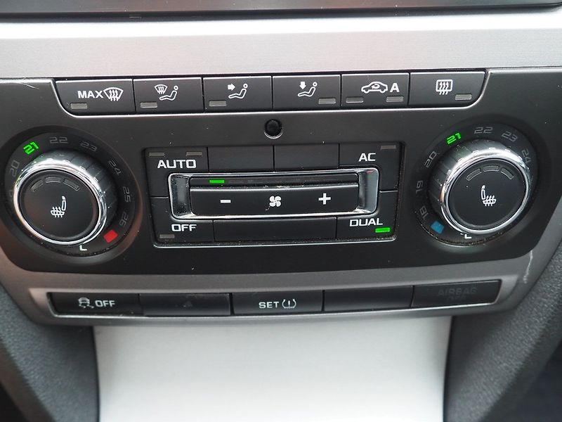 Škoda Octavia (2013) 2.0 TDI, 103 kW - fotka 29 z 40