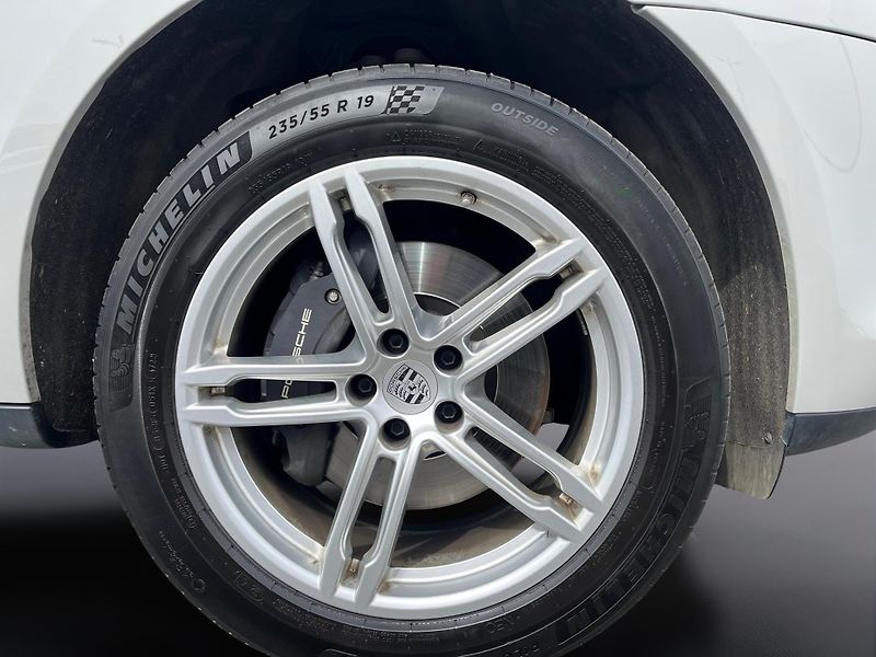 Porsche Macan - fotka 12 z 28