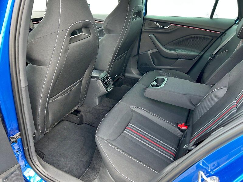 Škoda Kamiq (2025) Monte Carlo 1.0 TSI 85 kW - fotka 31 z 34