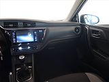 Toyota Auris (2017) 1.6 Valvematic, Serv.kniha - náhled 8
