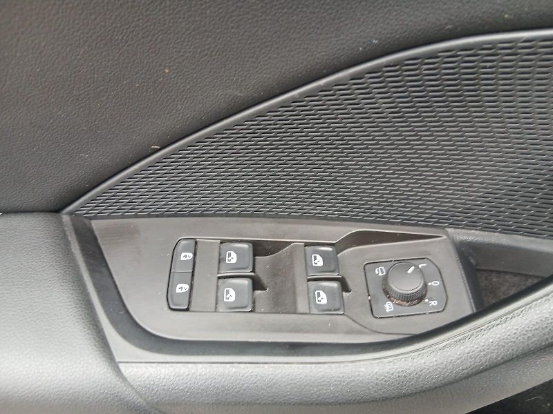 Škoda Octavia 4, iV, Plug in Hybrid, ALU 18 - fotka 27 z 66