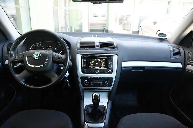 Škoda Octavia 1.8TSi 112kW 4X4 TAŽNÉ - fotka 5 z 35