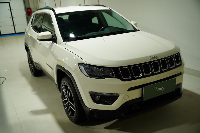 Jeep Compass - fotka 4 z 6