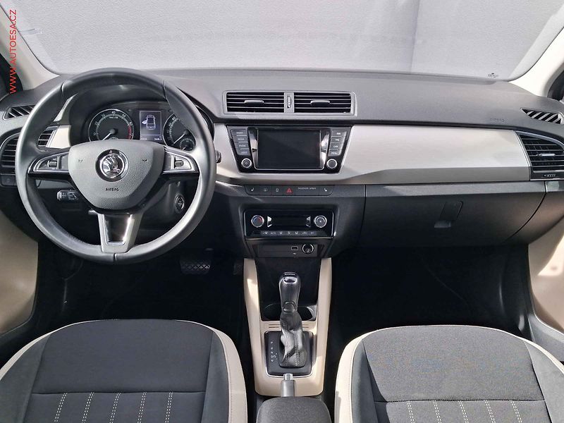 Škoda Fabia (2019) 1.0 TSi, 1.maj,ČR, DSG, LED - fotka 8 z 18