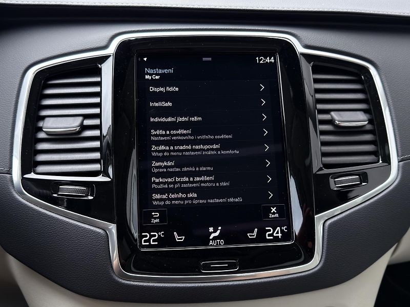 Volvo XC90 T8 AWD RECH. INSCRIPTION   - fotka 44 z 56