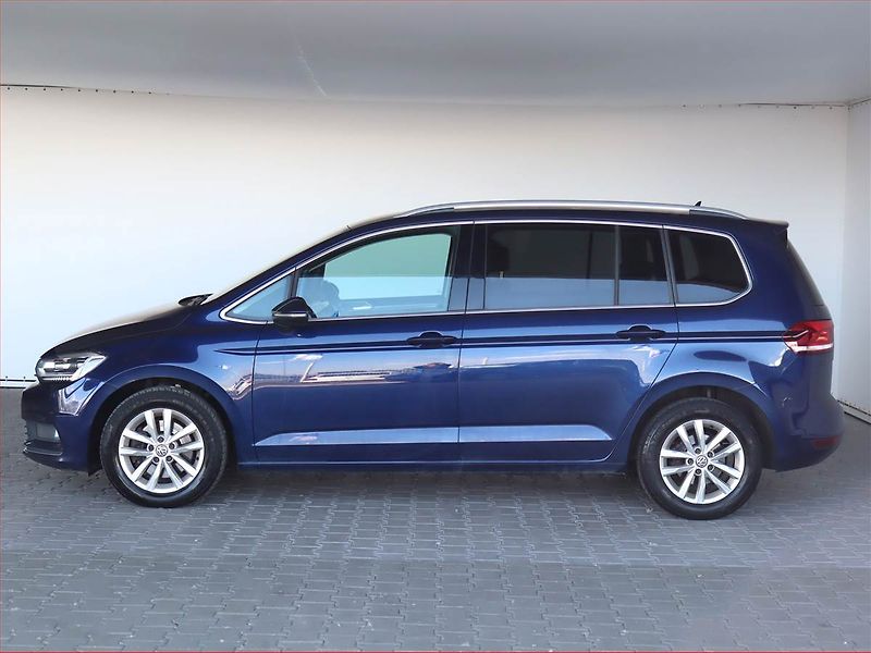 Volkswagen Touran (2018) 1.6 TDI, Automat, Serv.kniha - fotka 3 z 22