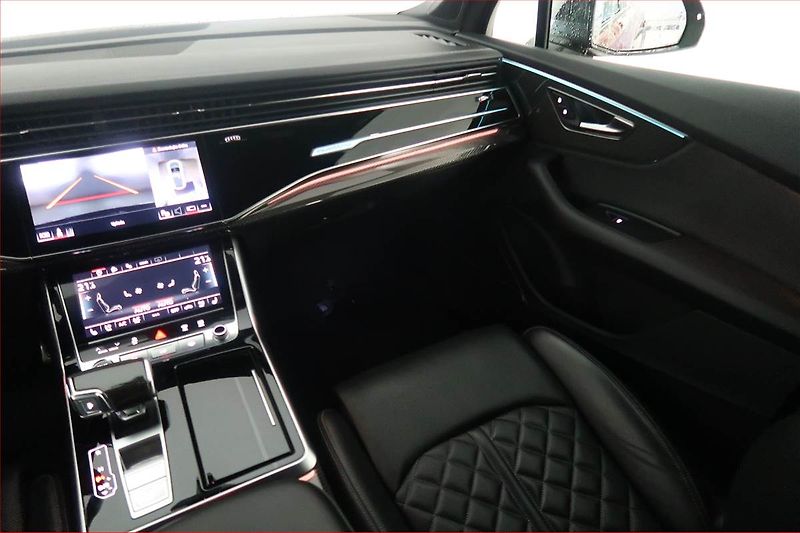 Audi Q7 (2022) 50 TDI - fotka 8 z 20