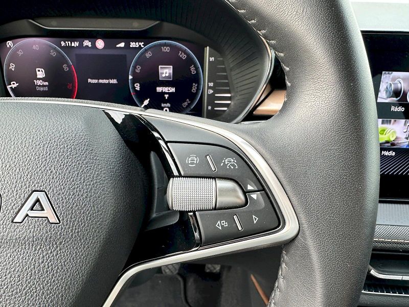 Škoda Fabia (2025) 1.0 TSI 85kW MP6 Top Selection - fotka 9 z 35