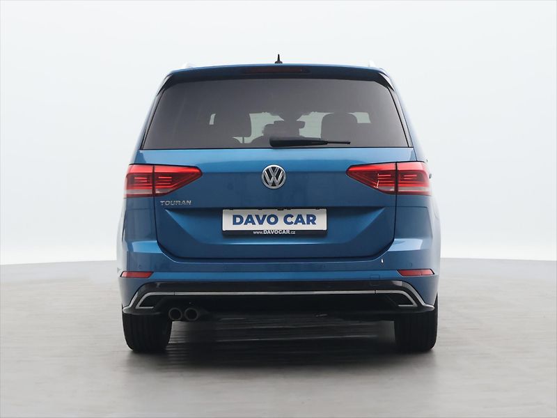 Volkswagen Touran 2,0 TDI 110kW R-Line DSG CZ - fotka 6 z 38