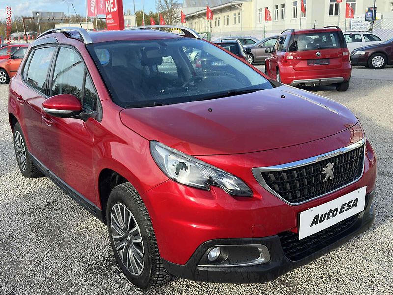 Peugeot 2008 (2018) 1.2PT, 2.maj,ČR, autoAC - fotografie inzerátu