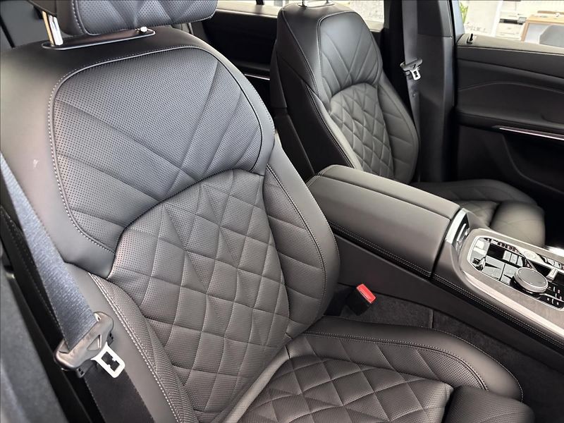 BMW X5 30D, Xdrive - fotka 28 z 32