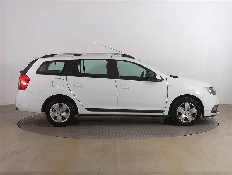 Dacia Logan (2019) 1.0 SCe, Serv.kniha - fotka 6 z 15