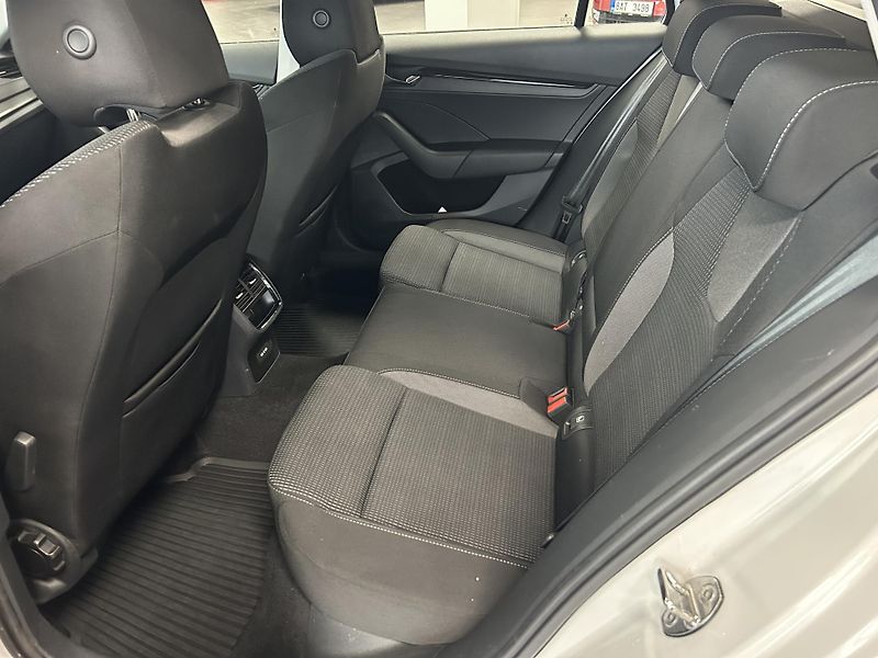 Škoda Octavia (2024) 2.0TDi Ambition LED 85kW - fotka 21 z 26