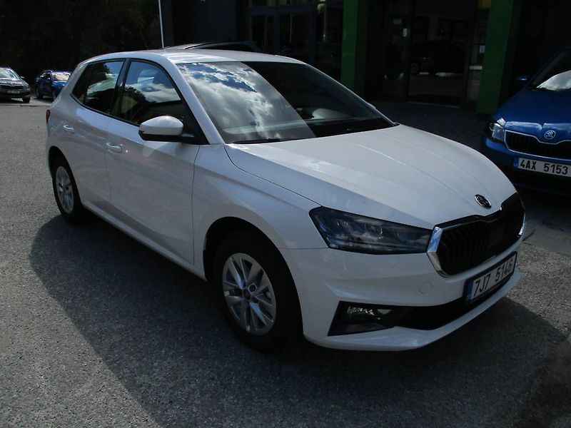 Škoda Fabia Selection 1,0TSI 70kW MT5/P514 - fotka 3 z 15