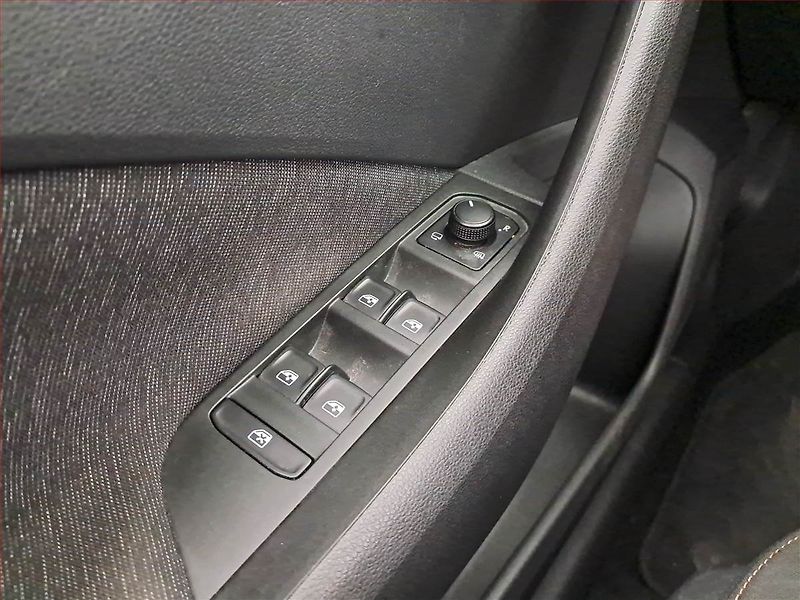 Škoda Scala (2020) Style 1.5 TSI, Automat - fotka 20 z 20