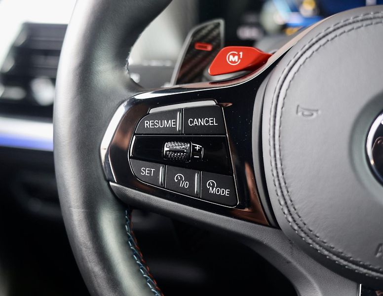 BMW XM (2023) 4.4 V8 ehybrid 480 KW - fotka 37 z 57