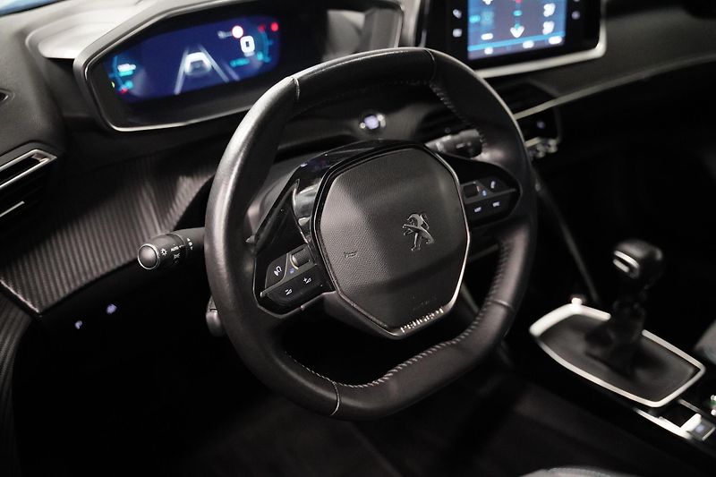 Peugeot 208 - fotka 14 z 29
