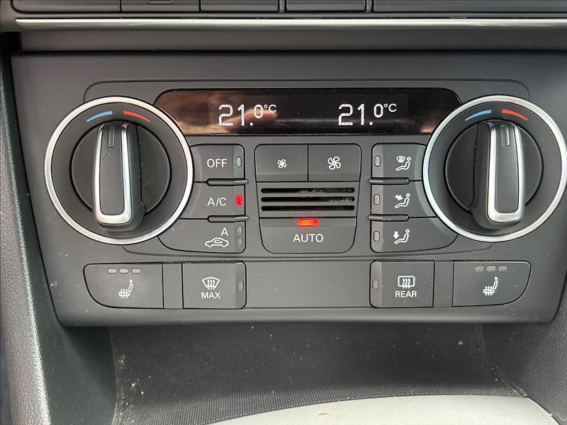 Audi Q3 2,0 TDi110kW,S-tr,Led,Nav,Výhř - fotka 11 z 31