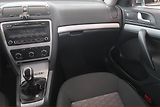 Škoda Octavia (2013) 1.6 TDI, po STK, pěkný stav - náhled 8