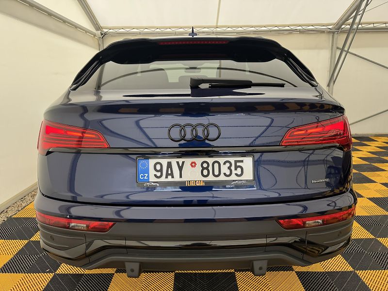Audi Q5 SB*40tdi*ČR*DPH*S-Line*Vzduch* - fotka 6 z 42