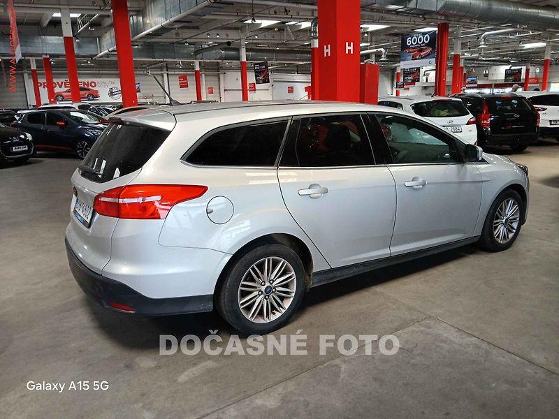 Ford Focus (2018) 1.5 TDCI, autoAC - fotka 1 z 3