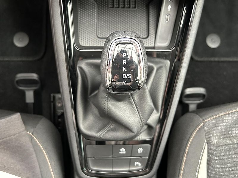 Škoda Scala 1.0 TSI Top selection - fotka 20 z 31
