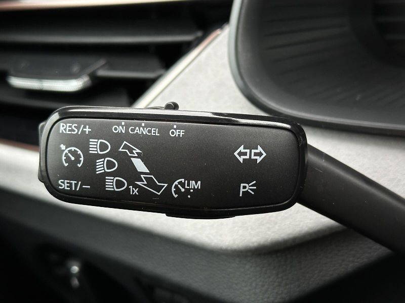 Škoda Scala 1.0TSi 116PS LED V.Cockpit Cli - fotka 13 z 35