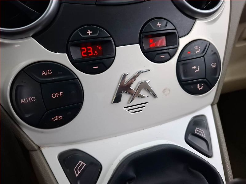 Ford Ka (2009) 1.3 i, po STK, jezdí výborně - fotka 18 z 18