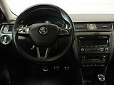 Škoda Rapid (2014) 1.2TSI, 1.maj, Xenon - náhled 11