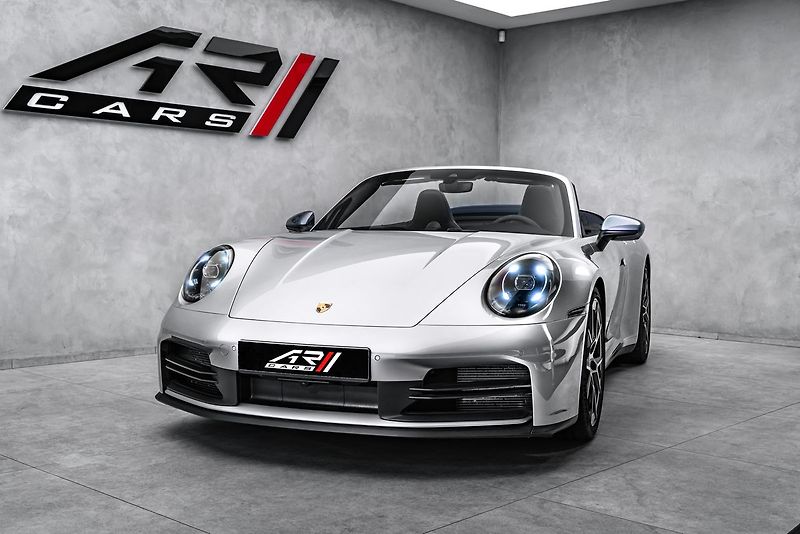 Porsche 911 Carrera T Cabrio Sport Chrono - fotka 4 z 28